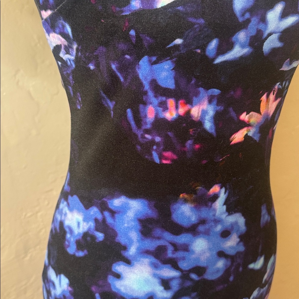 Alexander McQueen Bodycon Dress - Picture 6 of 6